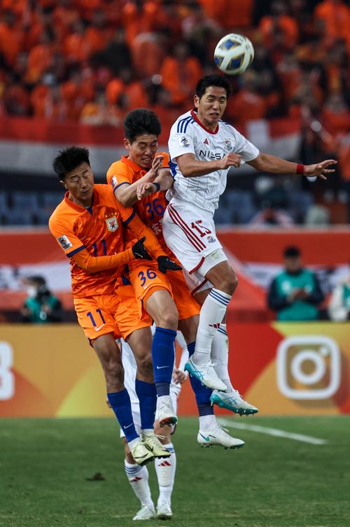 Cúp Vinh Danh